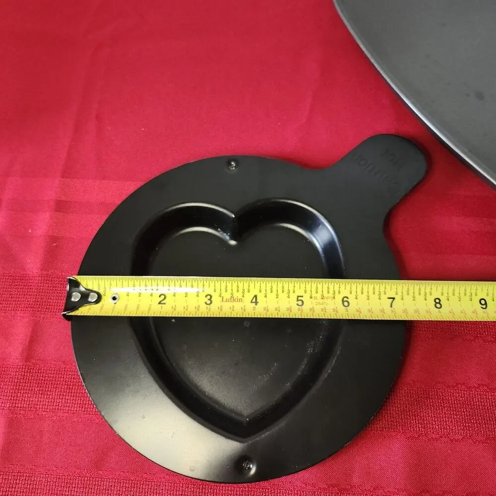 Vtg Wilton Heart Cake Pan & Mini Egg Pancake Pan Skillet Lot Nonstick Cooking